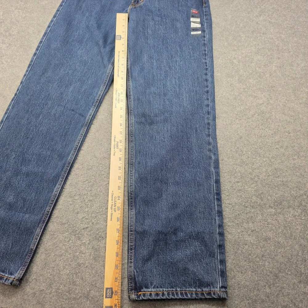 NWT Levis 550 Relaxed Fit Mens Jeans 33x34 Medium Wash Blue Denim 00550-4886